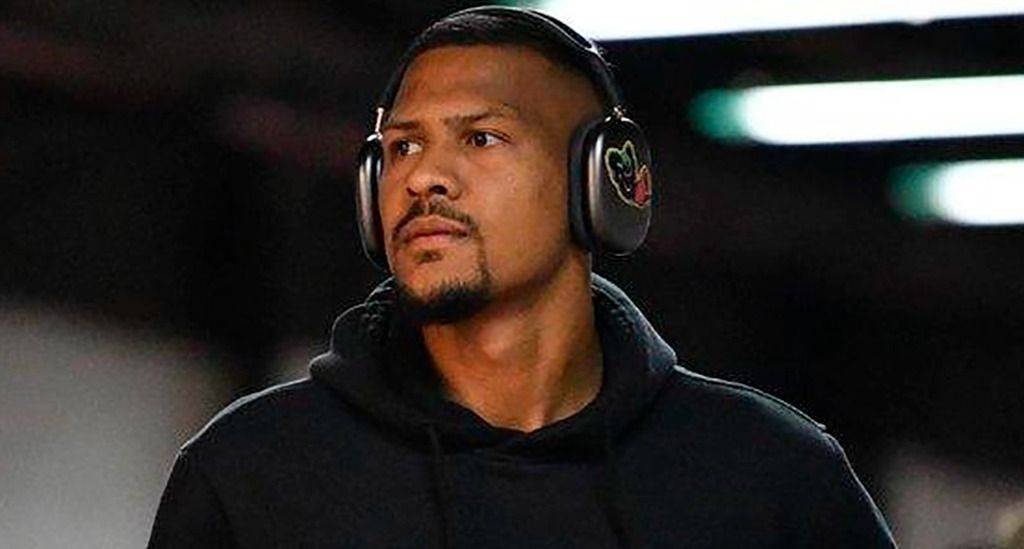 Salomón Rondón se fue por la puerta de atrás de River