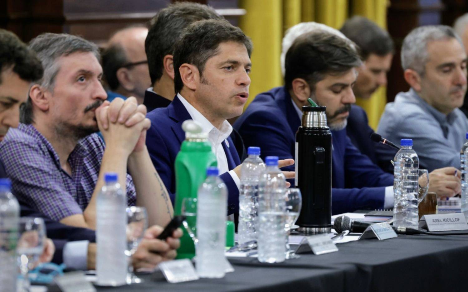 Kicillof encabezó la cumbre de City Bell y reunió a intendentes, sindicalistas y dirigentes