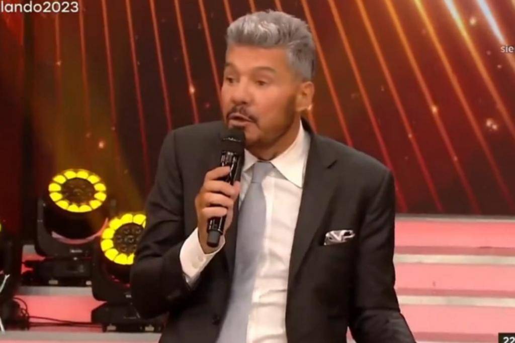Abandonado y hundido: el mal fin de año de Tinelli
