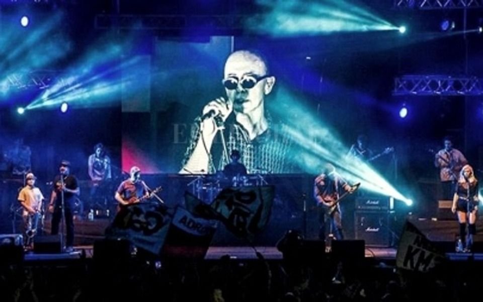 Anunciaron que el Indio Solari realizará tres estrenos de canciones