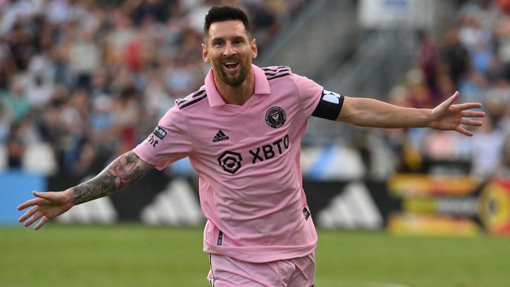 Messi desató la fiebre rosa después de la gloria albiceleste