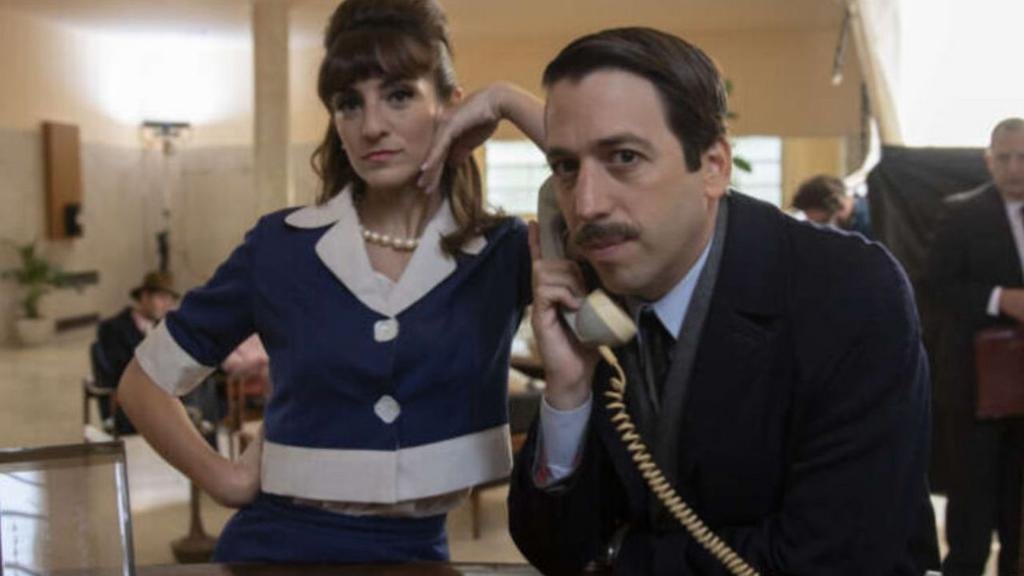 Con licencias, su vida en la gran pantalla