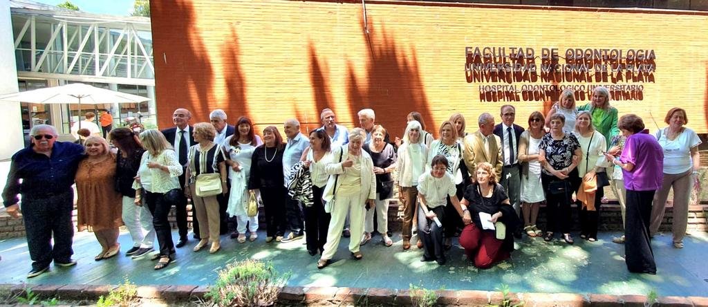 Festejo de egresados de Odontología de la UNLP