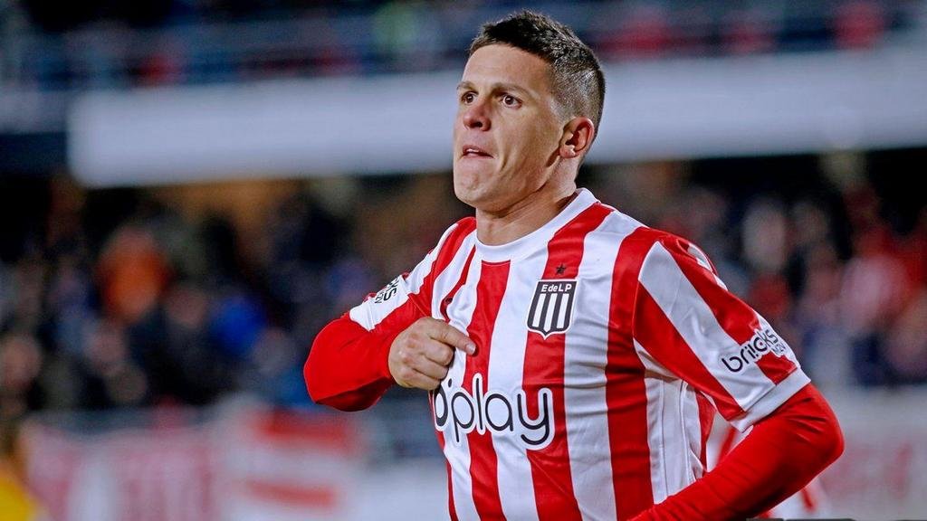 ¿Carrillo vuelve a meterse de arranque?