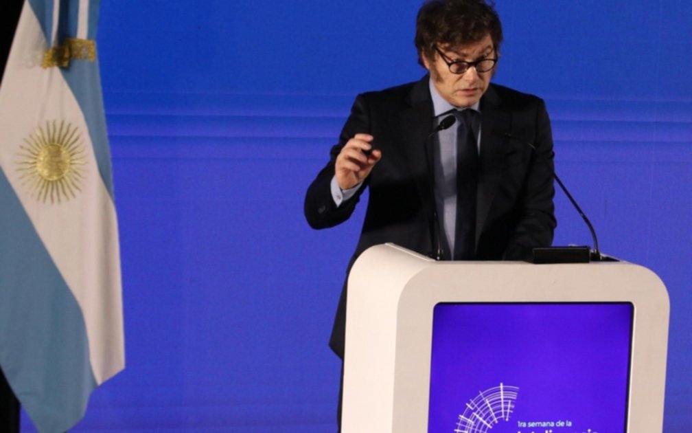Javier Milei le pone "un candado al equilibrio fiscal": "Bajamos la inflación sin tener costo de actividad"