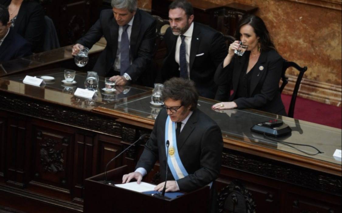 El Gobierno enviará un proyecto de ley al Congreso para tratar la reforma migratoria