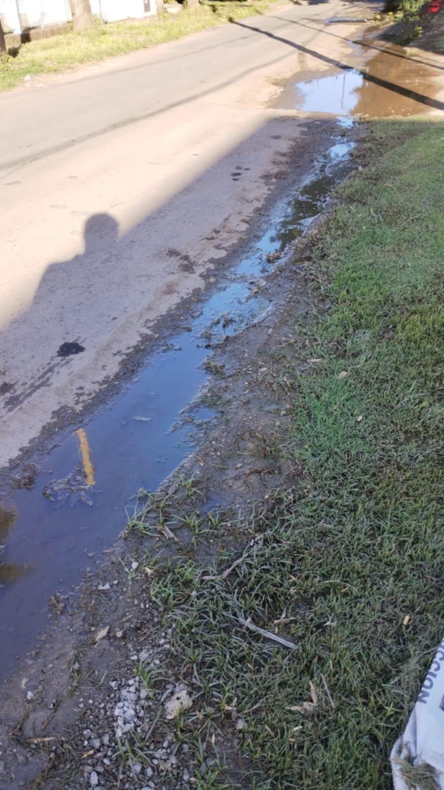 Pérdida de agua en 27 entre 491 y 493 genera preocupación vecinal