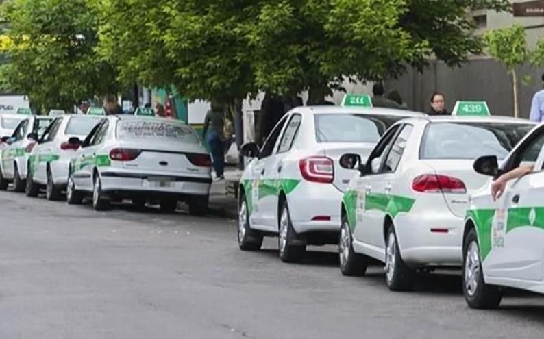 Menos taxis en las calles de La Plata y con autos “devastados”, la radiografía de la crisis del sector