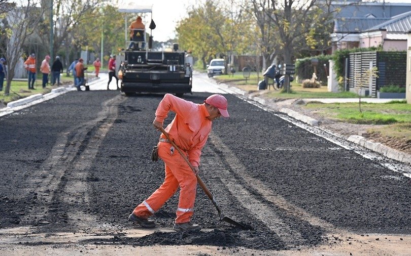 Bahía Blanca trabaja en un plan de pavimentación para 2025