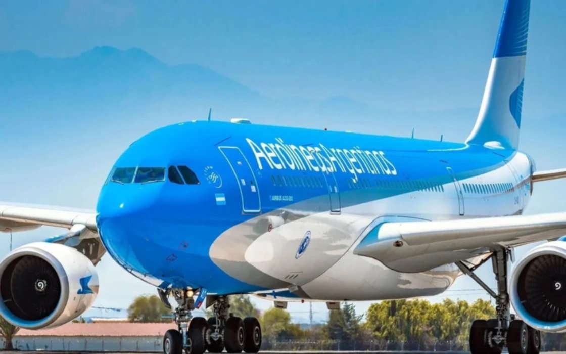 Apoyos y críticas a la propuesta de Kicillof de controlar Aerolíneas Argentinas