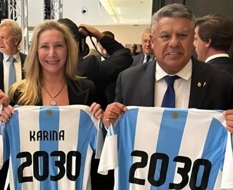 Milei y Tapia: una foto que buscó algo de unidad