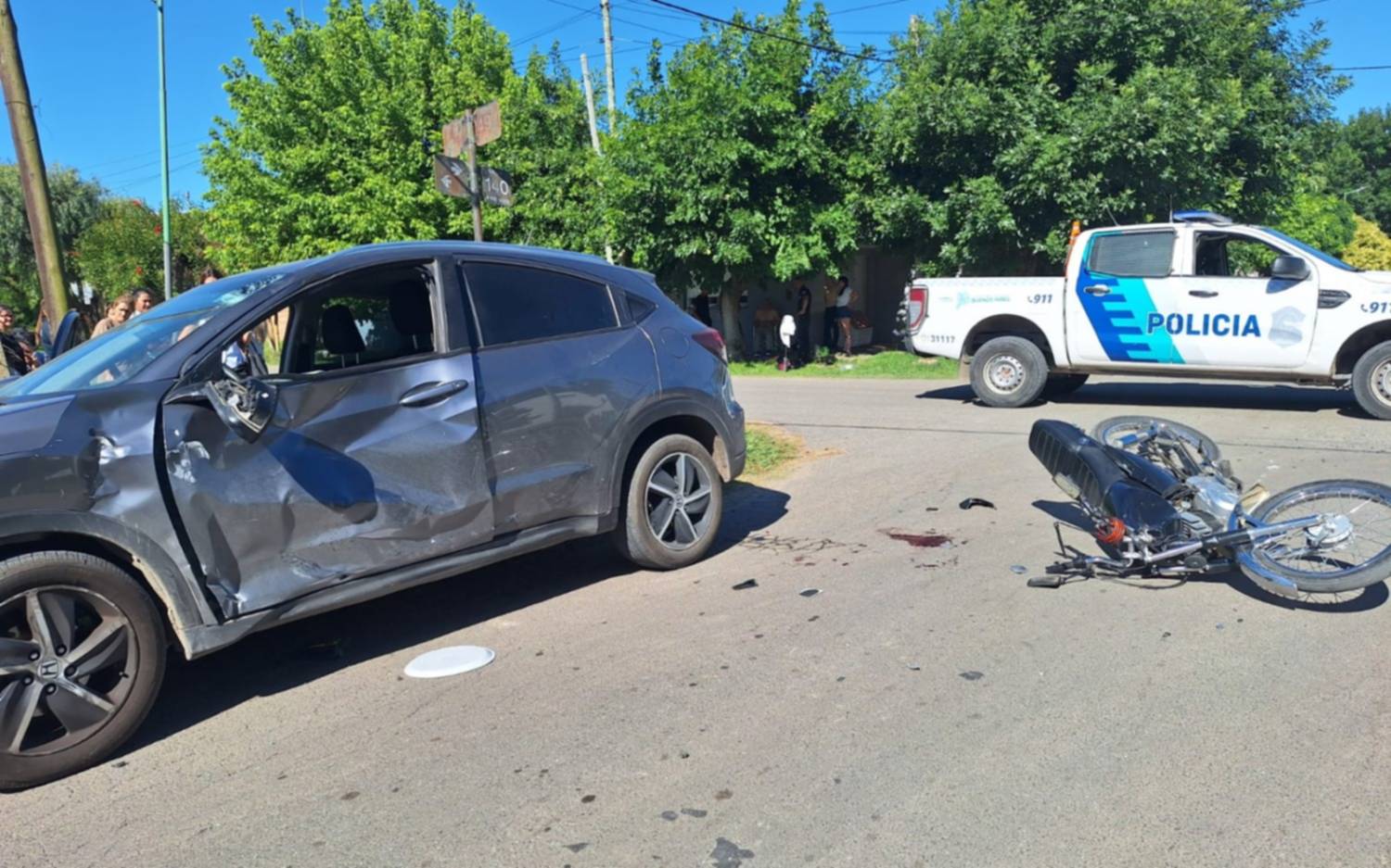 Un motociclista de 23 años en grave estado por otro fuerte choque en La Plata