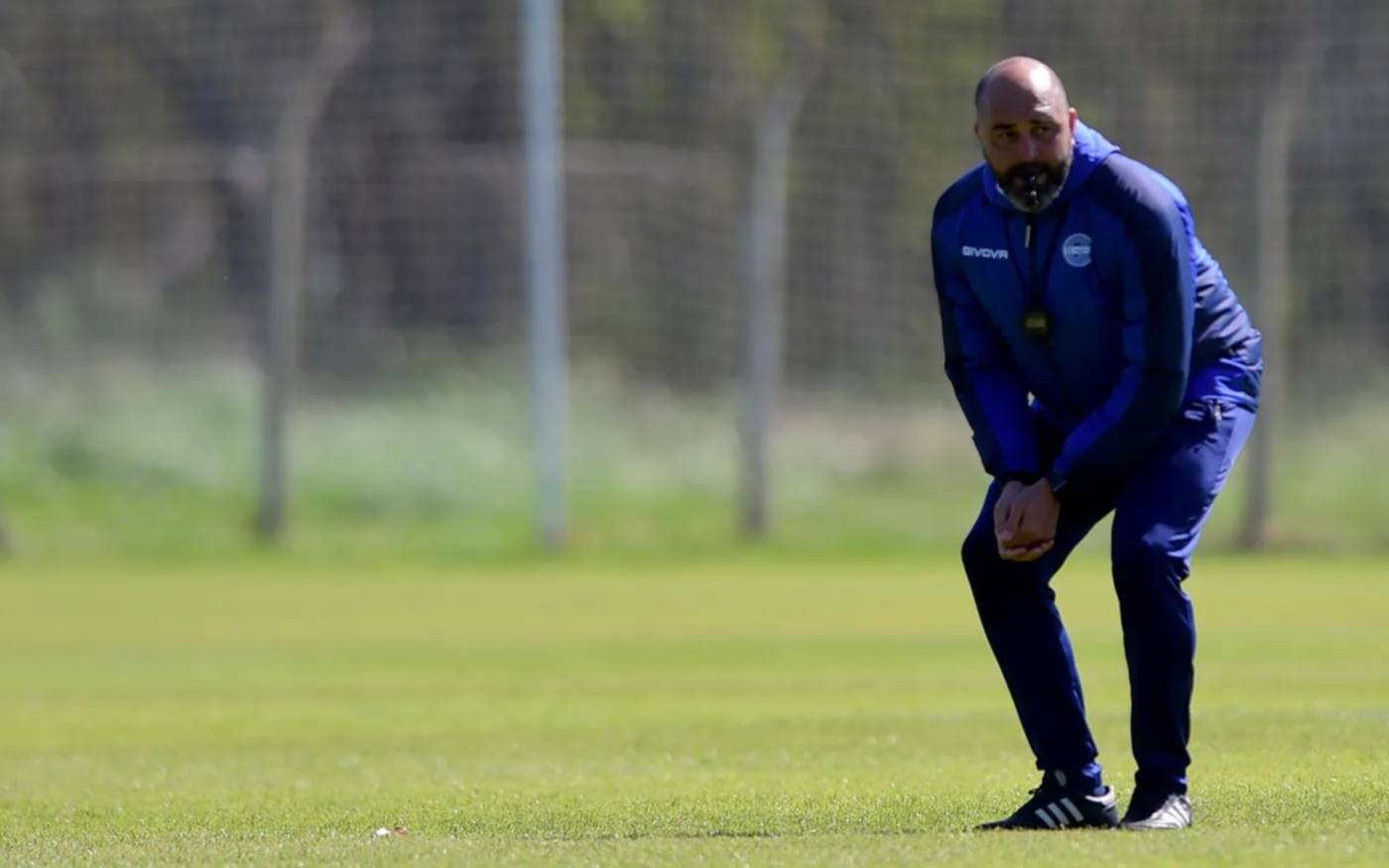 Gimnasia hizo fútbol con dos cambios por las ausencias de Martínez y Castro: ¿A quién eligió Méndez?