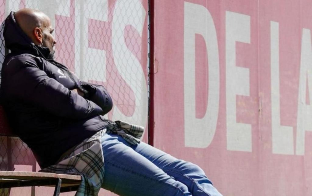 El acuerdo con Foster Gillett, en crisis: Estudiantes en un laberinto institucional