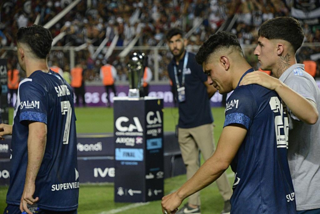 Arde la definición entre Vélez, Talleres y Huracán