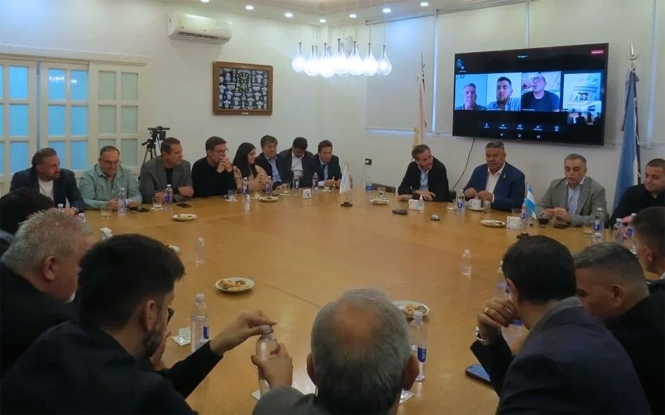 La AFA definió los formatos de los torneos de fútbol argentino para 2025