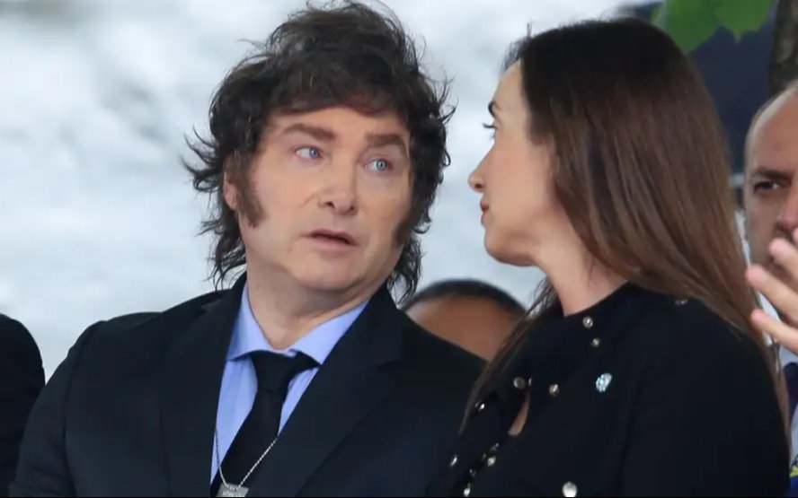 Javier Milei aseguró que la sesión que destituyó a Kueider "es inválida" y señaló a Victoria Villarruel