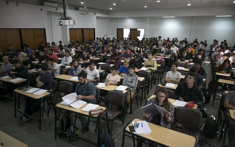La UNLP tendrá 36 mil ingresantes en 2025: carrera por carrera, el número de inscriptos
