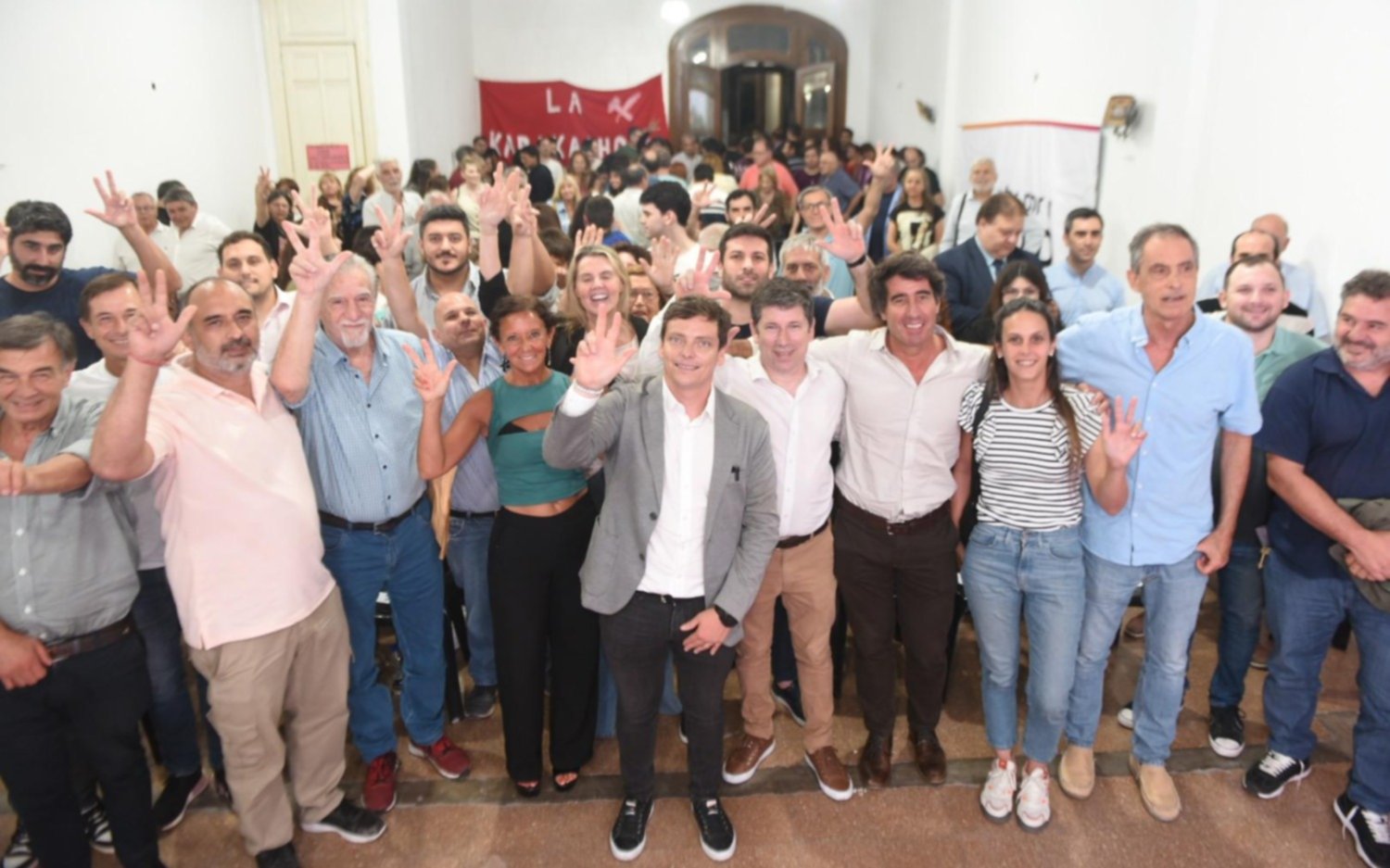 Asumieron las autoridades de la UCR platense