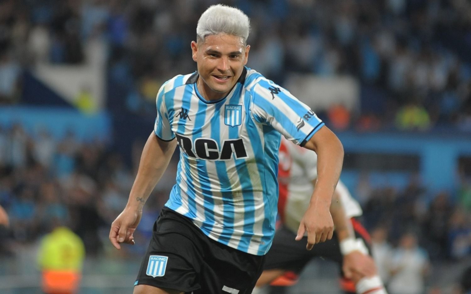 Cierre redondo Racing venció a River y se quedó con el clásico