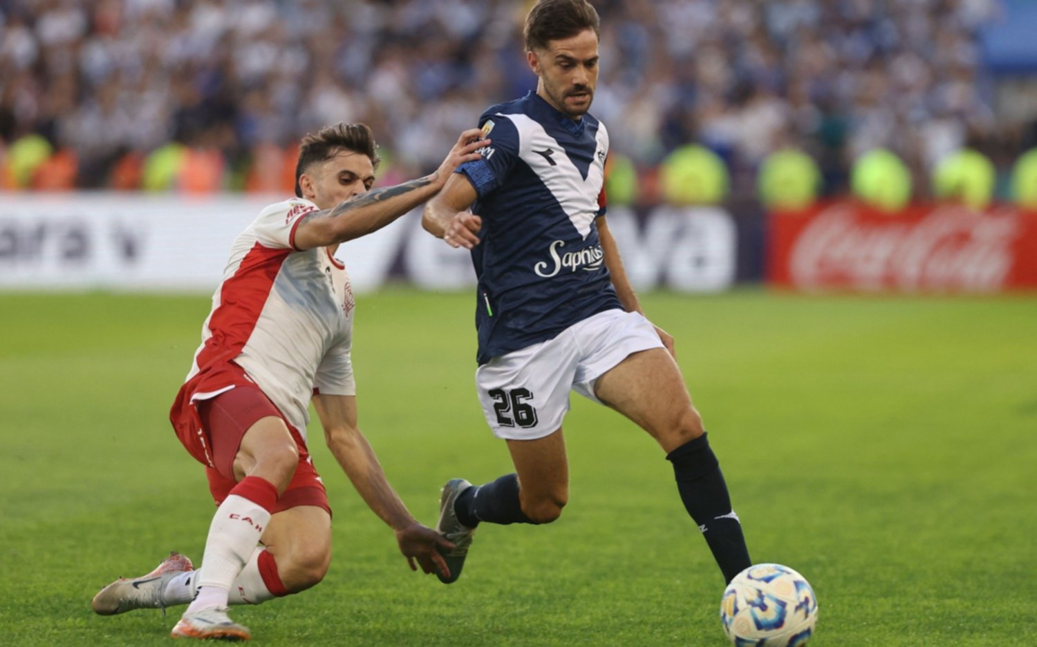 Vélez Sarsfield venció 2 a 0 a Huracán y se coronó campeón de la Liga Profesional