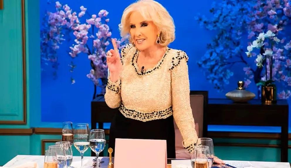 La Chiqui quiere calentar el rating con un invitado picante