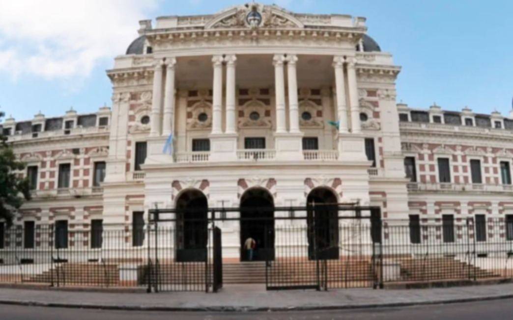 ¿Finalmente habrá asueto administrativo el 23 y 30 de diciembre? La respuesta desde Provincia