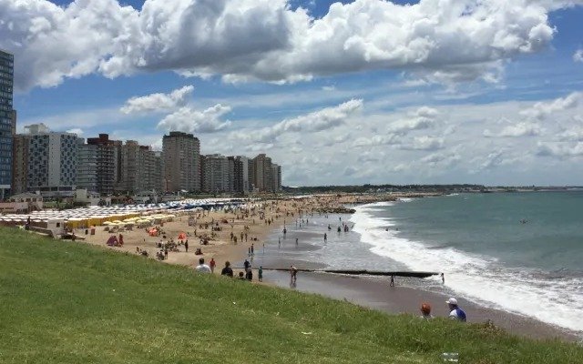 La Provincia reconoce un desafío turístico "no será una temporada récord" 