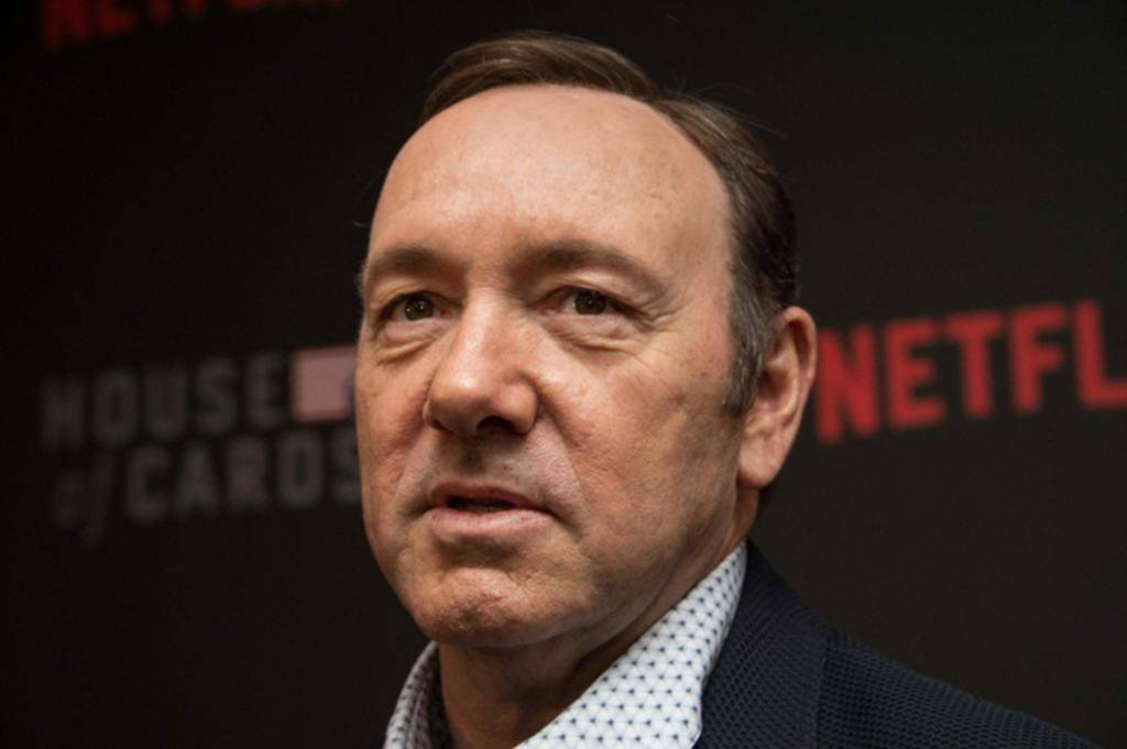 La estrella de “Succession” dice que ya es tiempo de perdonar a Kevin Spacey