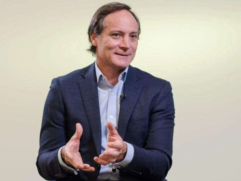 Espínola habló de “dar el paso a La Libertad Avanza”