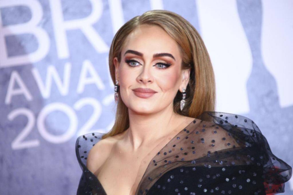 Juez brasileño ordena retirar canción de Adele por denuncia de plagio