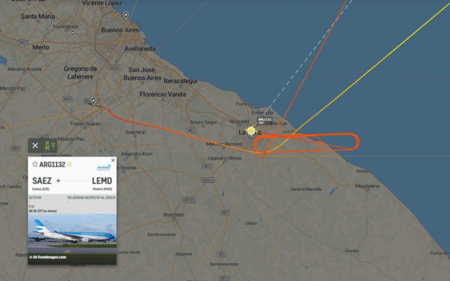 El relato de una platense que estaba en el avión de Aerolíneas: problemas de presurización y "así no podíamos cruzar el Océano"