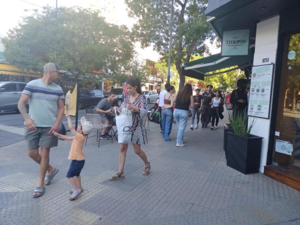 Domingo atípico por las compras para el arbolito