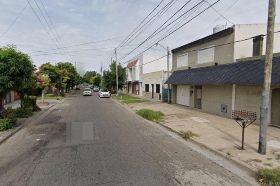 Fue a un cumpleaños en La Plata y en su casa había otro festín