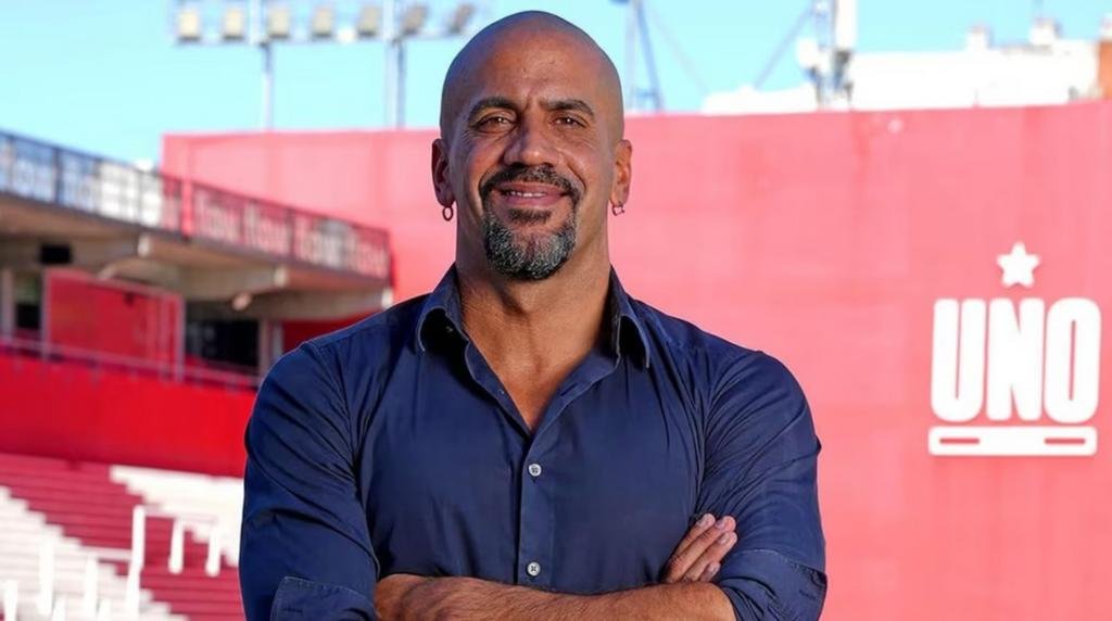Verón y otro posteo, con mensaje para Gimnasia