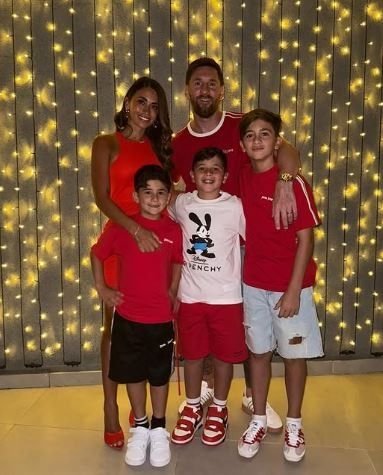 La Navidad de los Messi en Rosario: previa a pura cumbia, nuevo look y las fotos en familia