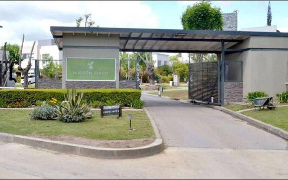 Tiroteo en la puerta de country de Hudson: balearon a un vigilador