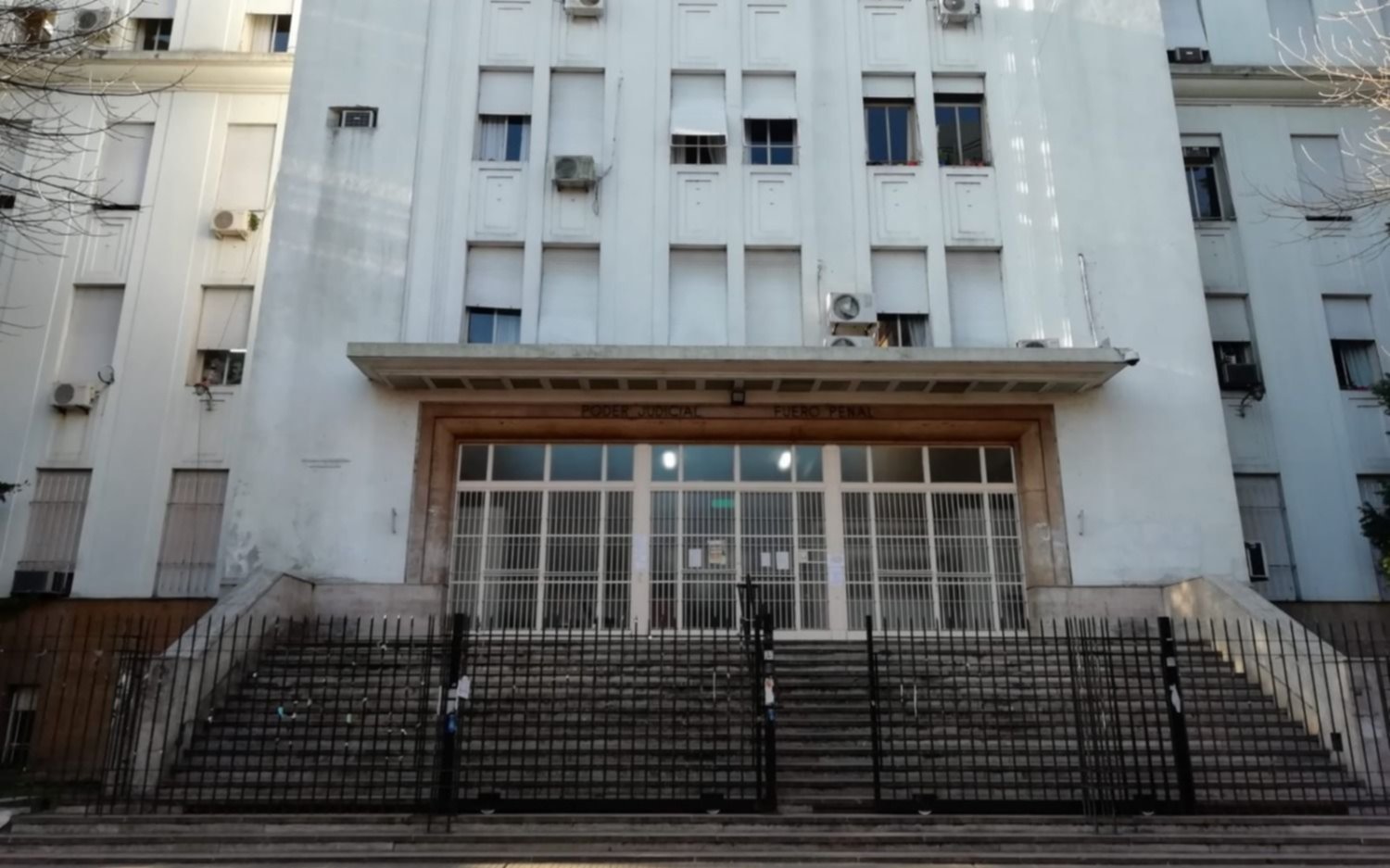 Condenaron a perpetua a los acusados del doble femicidio en La Plata