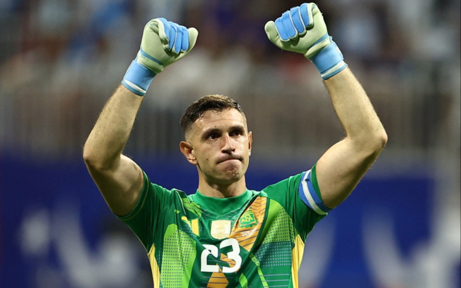 Dibu Martínez fue incluido en el once ideal del 2024 por la IFFHS
