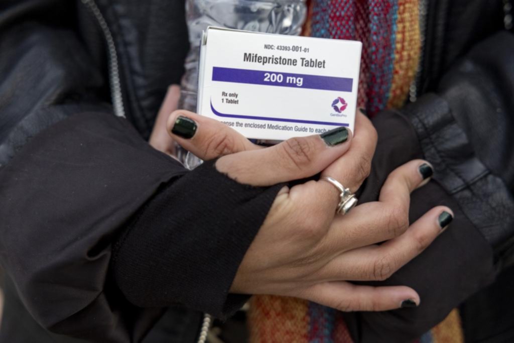 La suba de los abortos en EE UU entre píldoras y viajes complejos