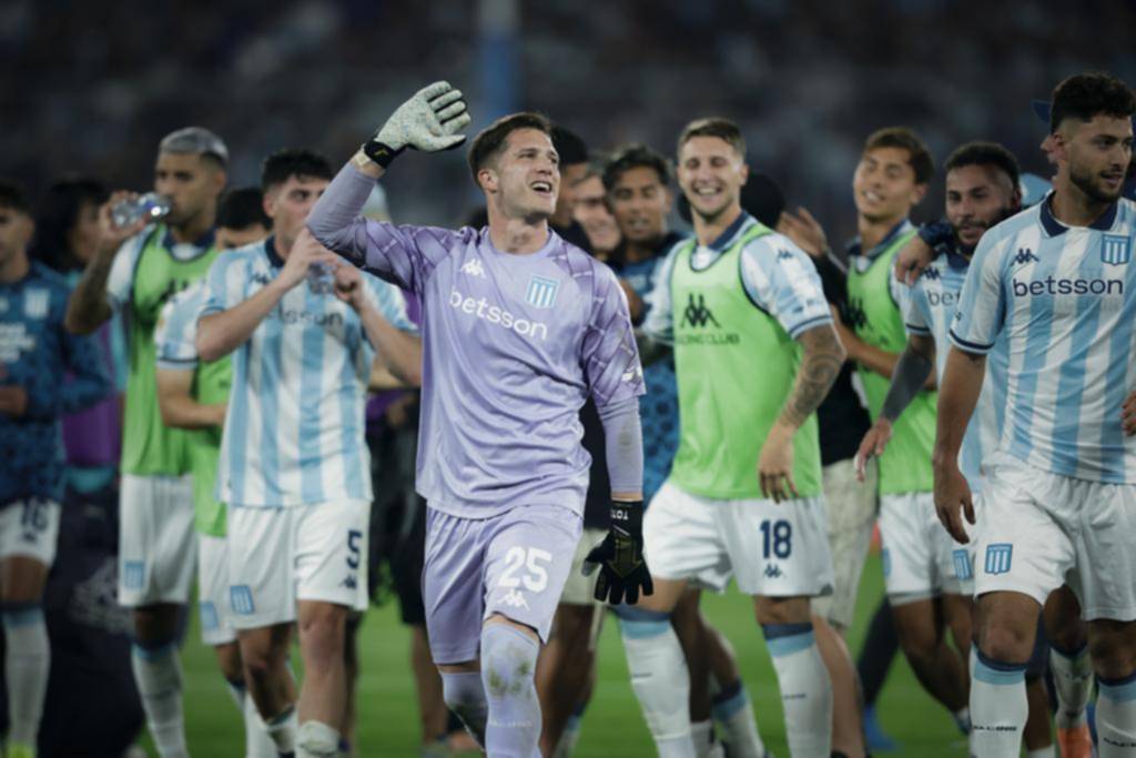 Racing, con su poderío, busca llegar a las semis