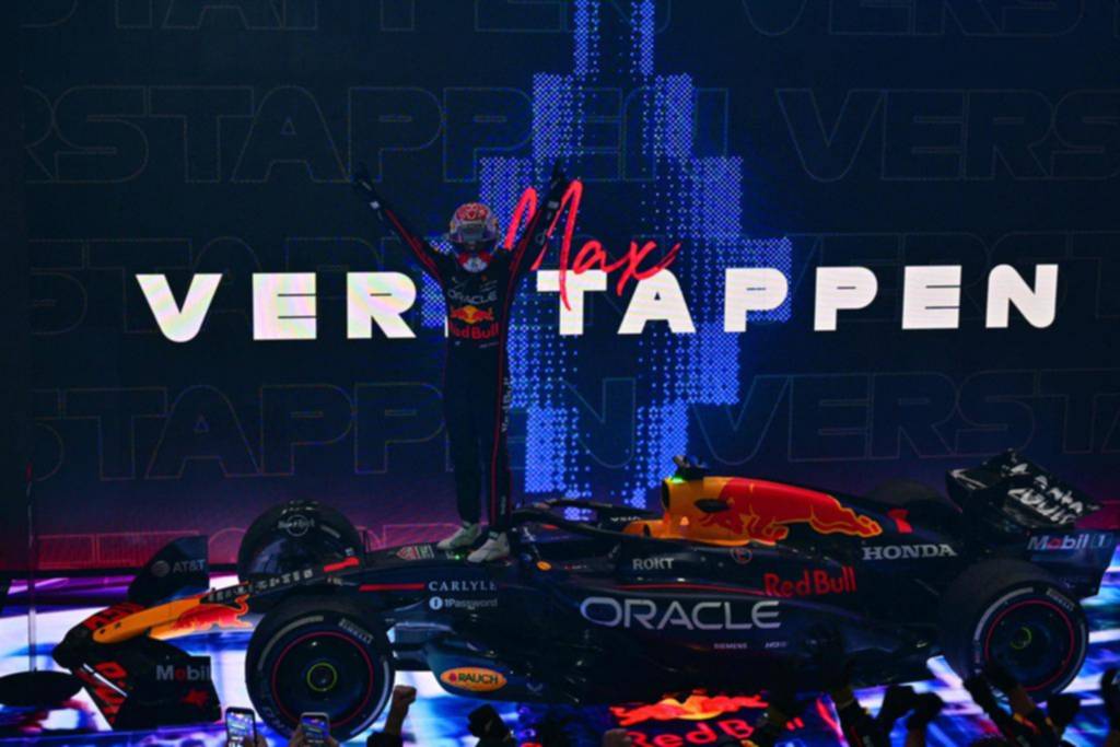 Verstappen: un triunfo que pone el certamen al rojo vivo