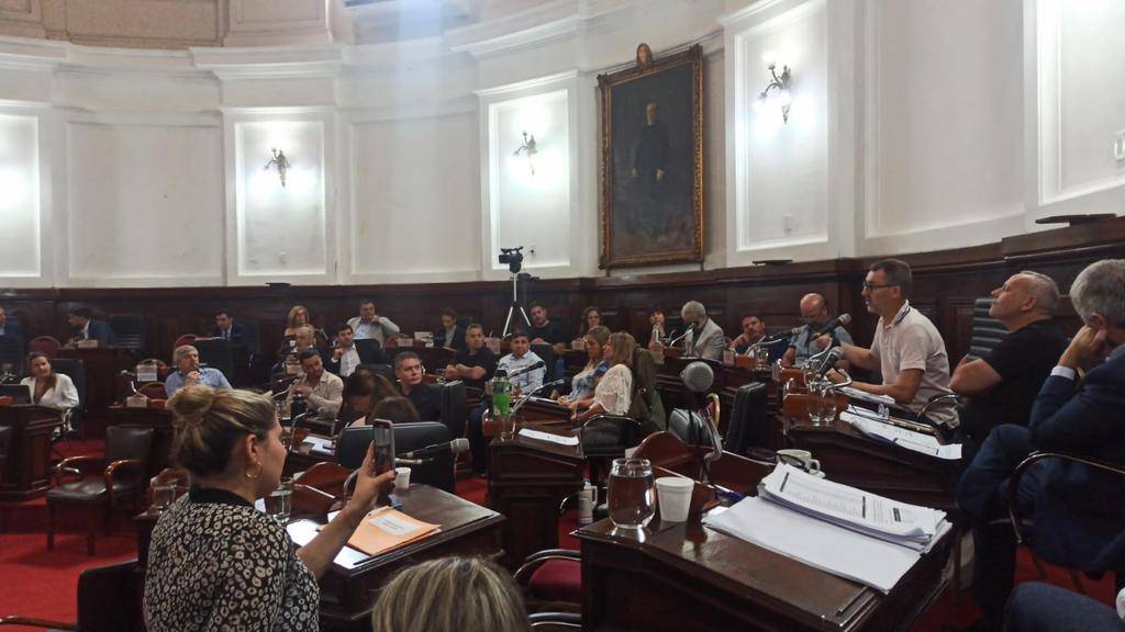 La reforma del COU llega al recinto del Concejo