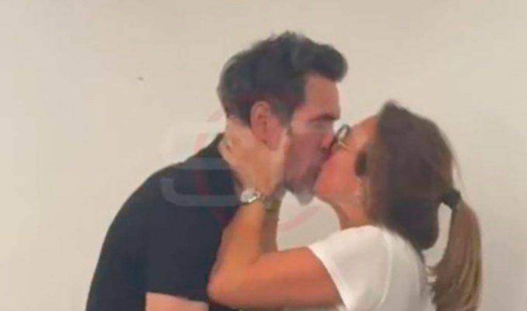 El beso, el próximo rival y Verón en el Country