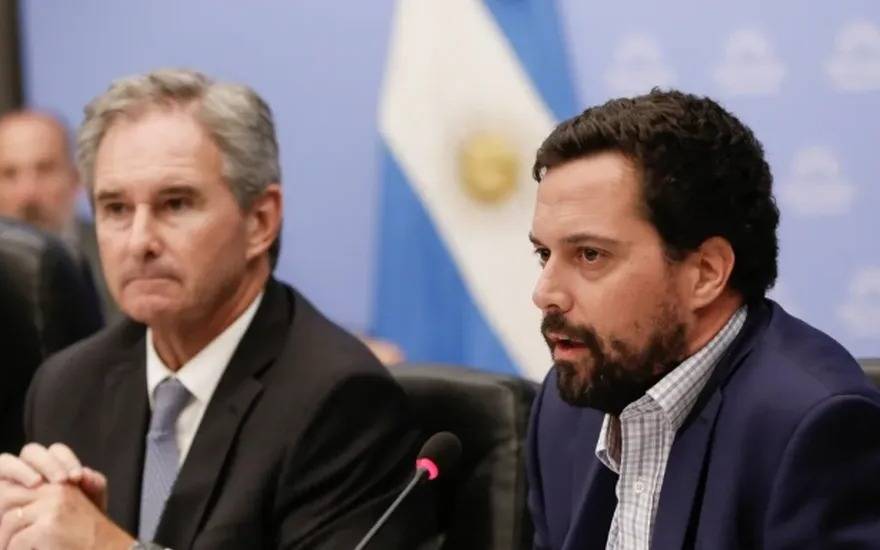 Gobierno cuestiona propuesta de impuesto al metano bovino: “Es pegarse un tiro en el pie”