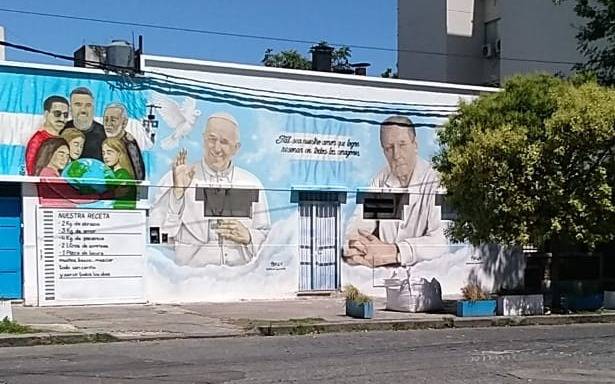 Favaloro y el Papa Francisco, juntos en un emotivo mural en La Plata: la alegría de los vecinos 