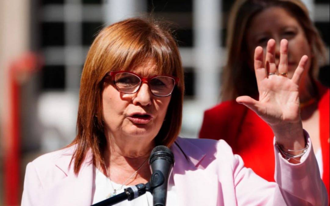 Bullrich anticipó que "ya comenzaron" las negociaciones para aprobar la reforma laboral