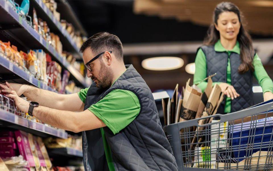 Empleados de supermercados recibirán un bono extraordinario por fin de año