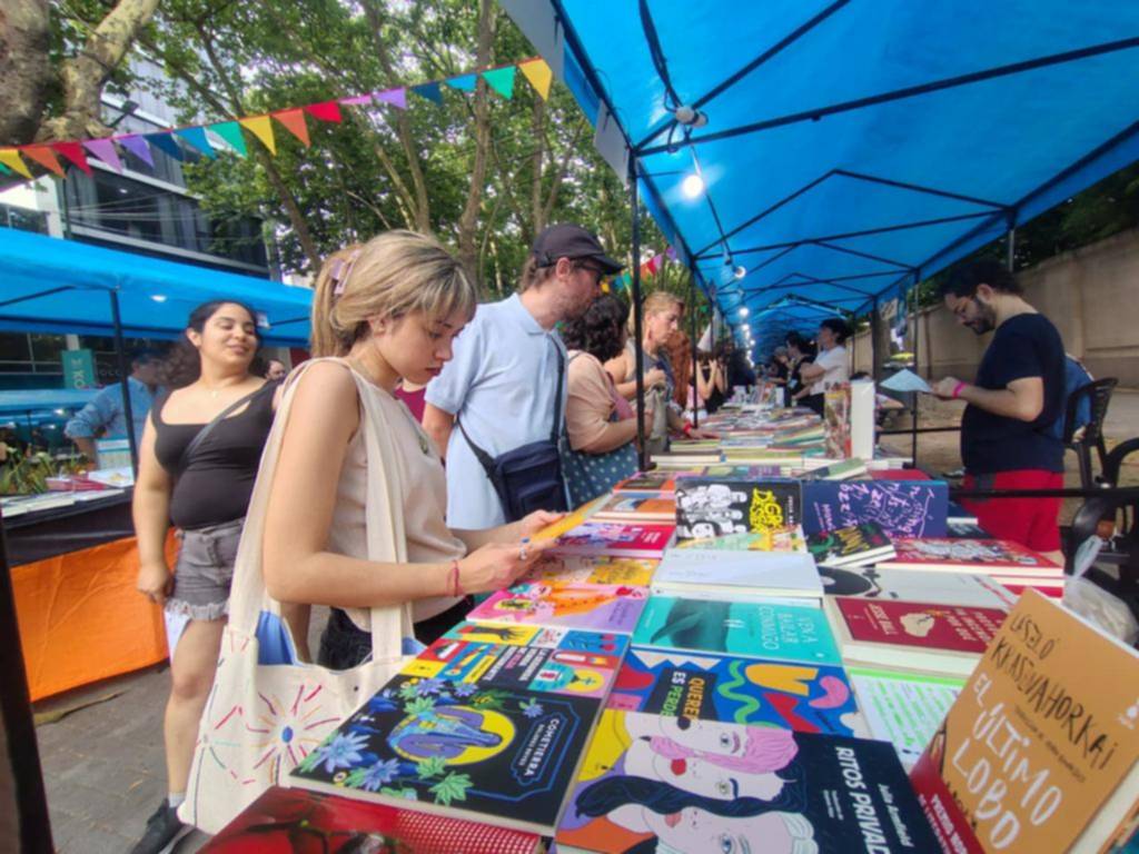 Letras y libros: sigue la feria de las editoriales