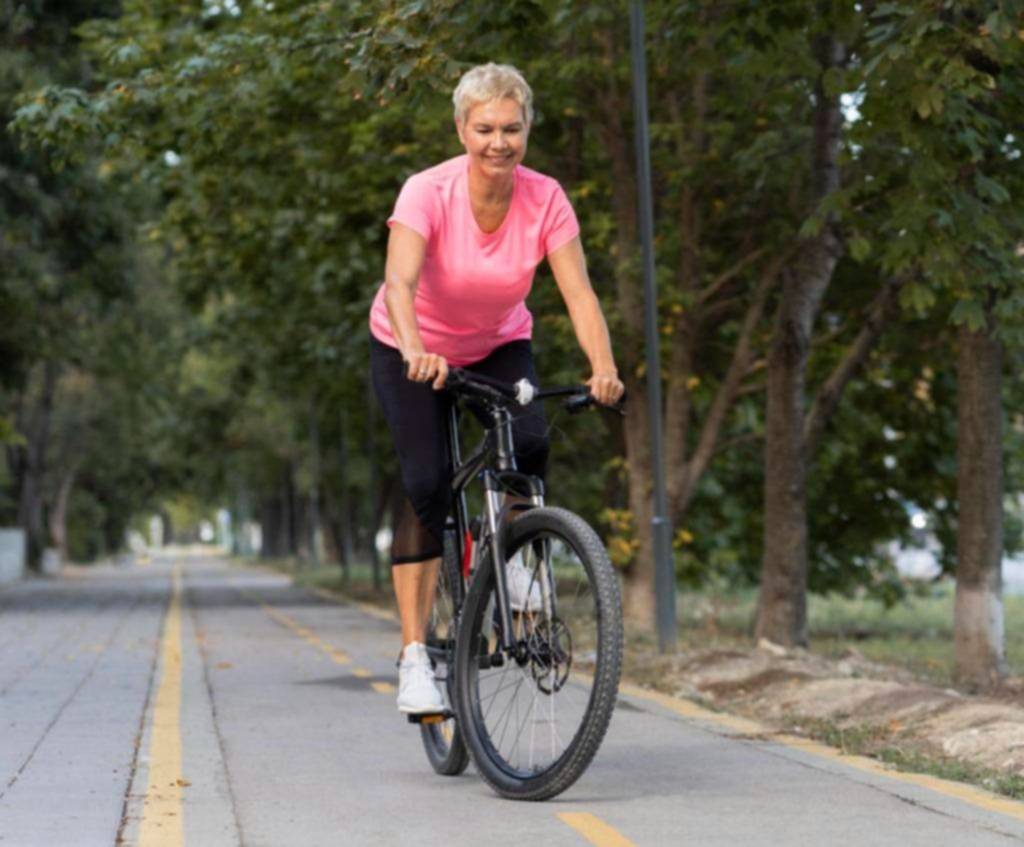 Por qué creemos que pedaleamos bien en la bicicleta si en realidad lo hacemos mal: cuál es la forma correcta